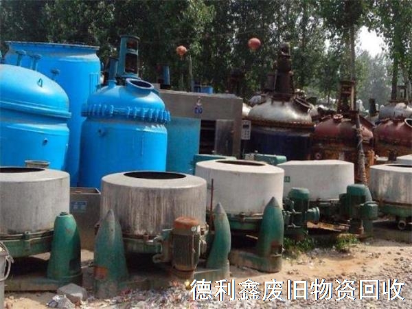 化工廠設(shè)備整體回收，專業(yè)拆除回收公司